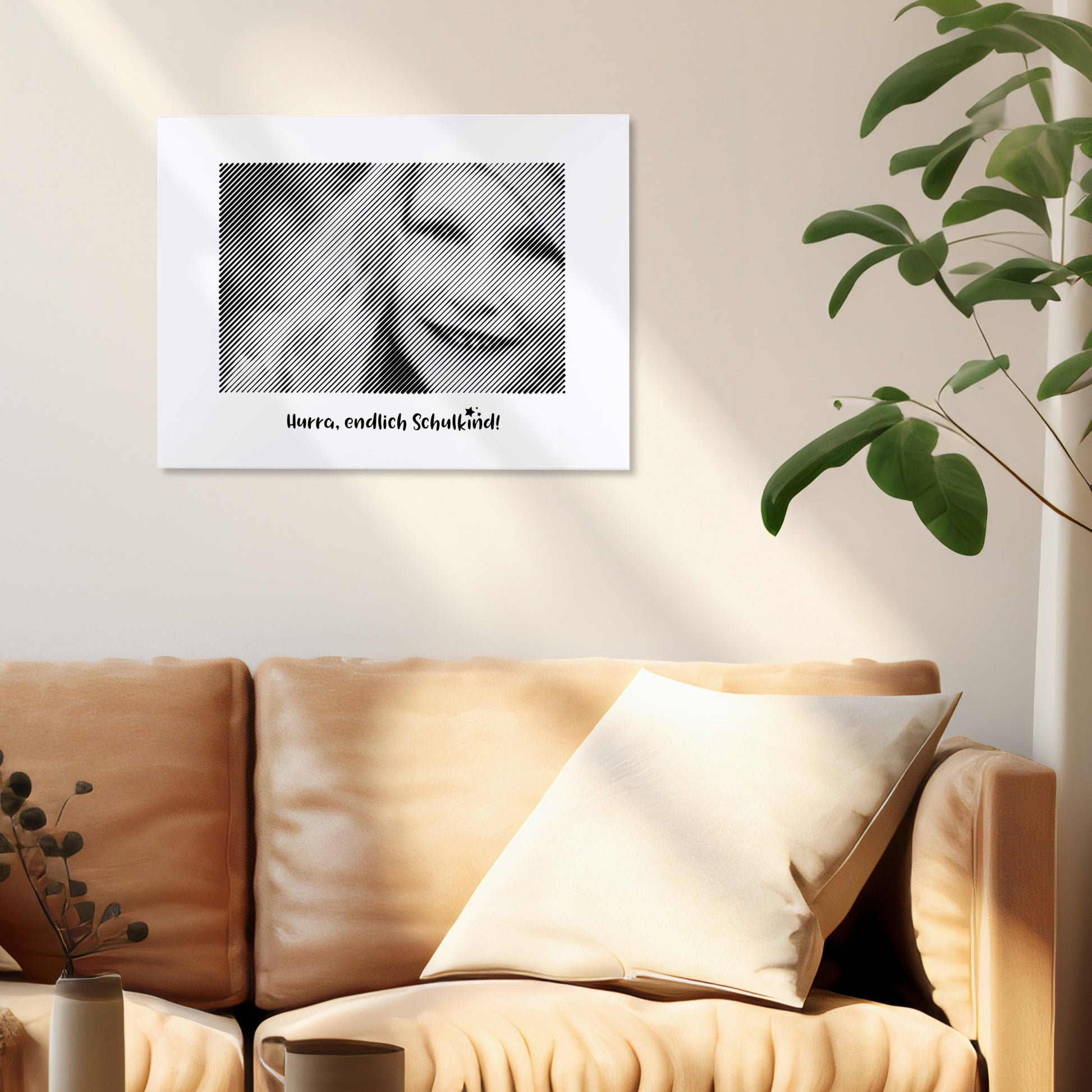 Fotogravur als Wandbild im Wohnzimmer – ein liebevolles Fotogeschenk zur Einschulung, das wertvolle Erinnerungen an diesen besonderen Tag festhält.